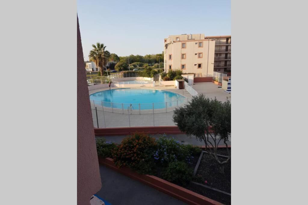 Jolies Studios Avec Piscines Et Parking Prive 800M De La Plage Le Grau Du Roi Exterior foto